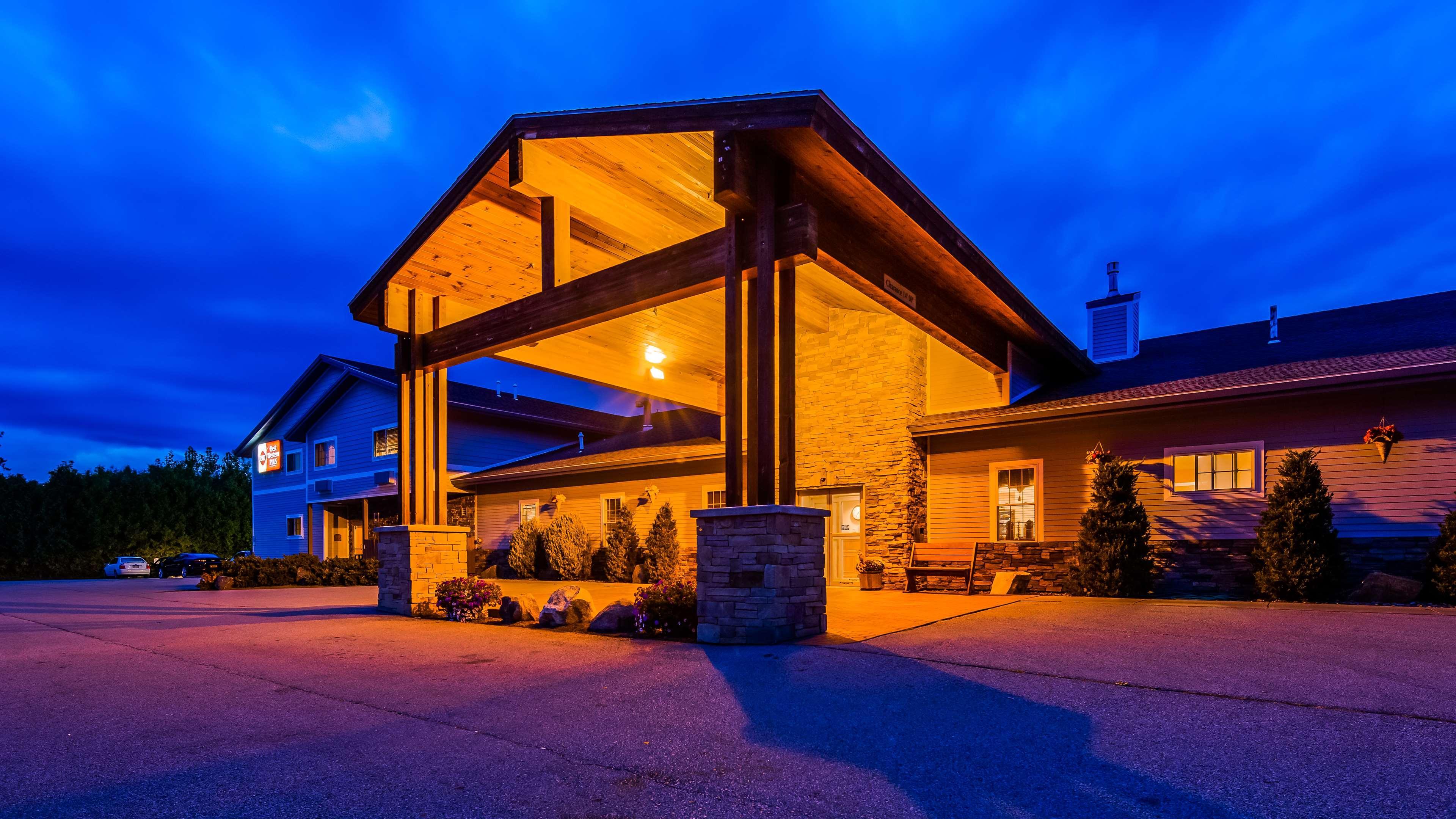 Best Western Plus Ticonderoga Dış mekan fotoğraf